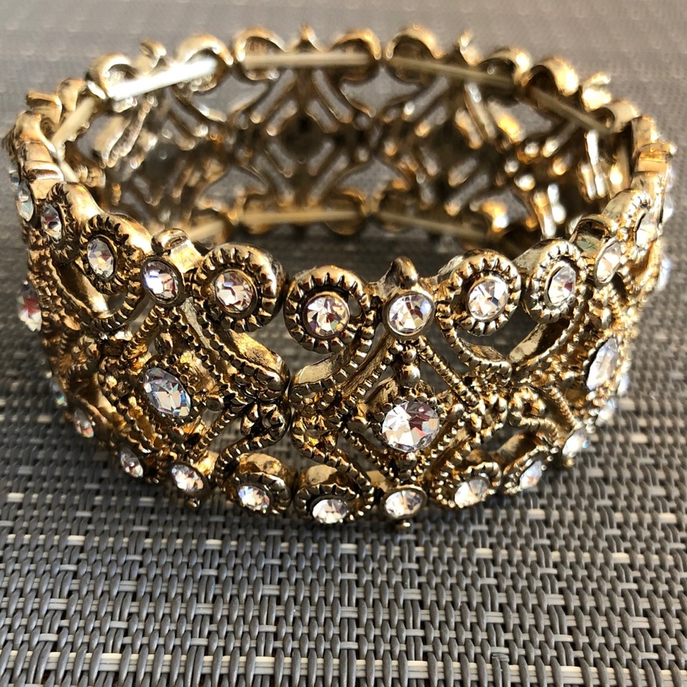 Gold Rhinestone Stretch Bracelet - Picture 3 of 7